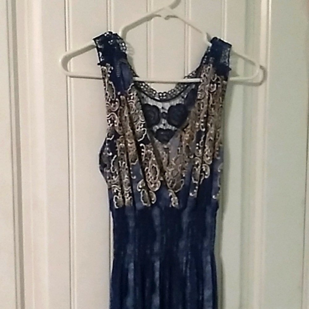 Paris Pink Blue Dress Size  L